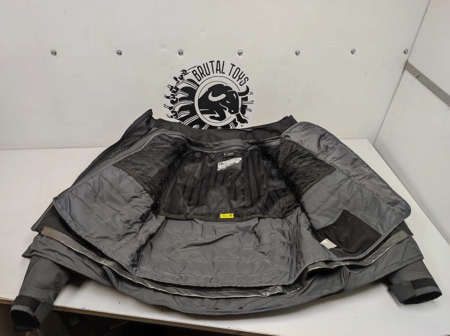 Мото куртка мужская dutch designe бу